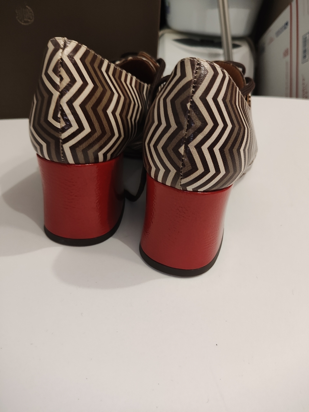 Chie Mihara Chevron Lace-Up Oxfords in Brown and Cream - Picture 11 of 16